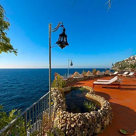 Alba - Coast Villa